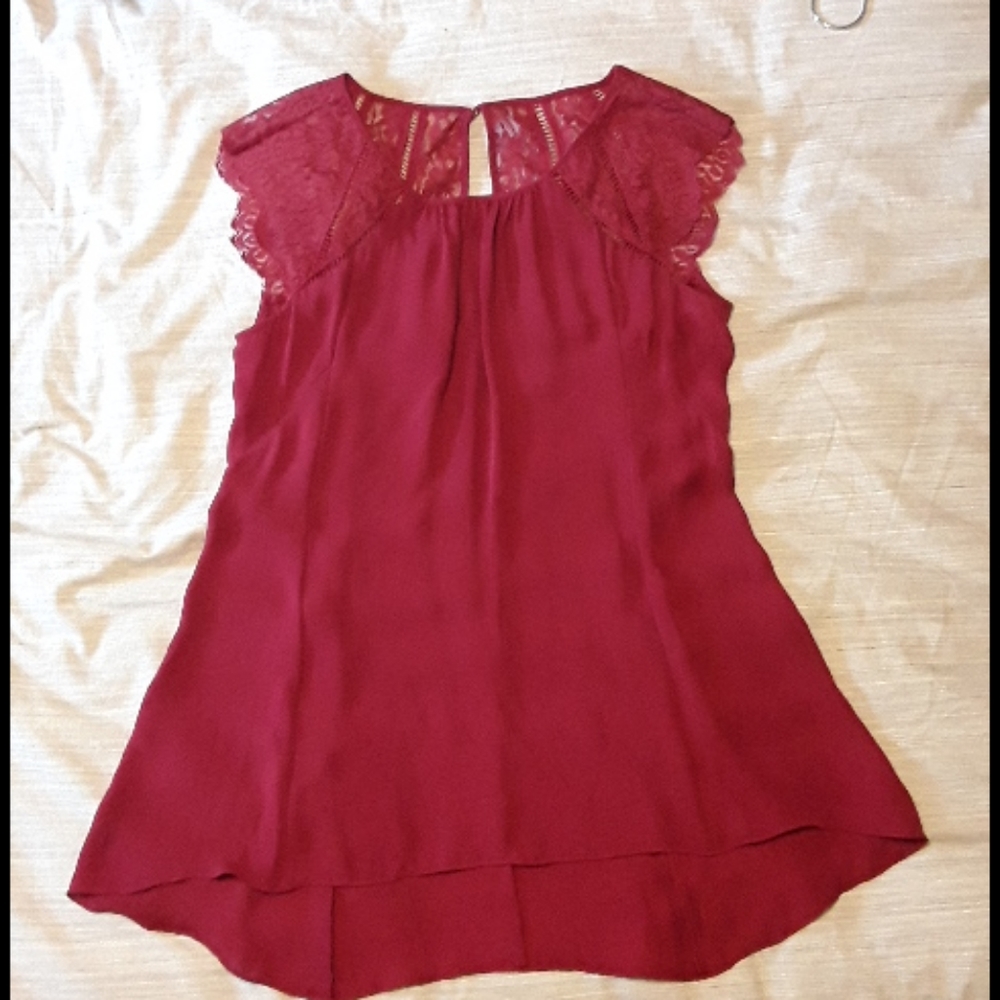 White House Black Market Blouse M